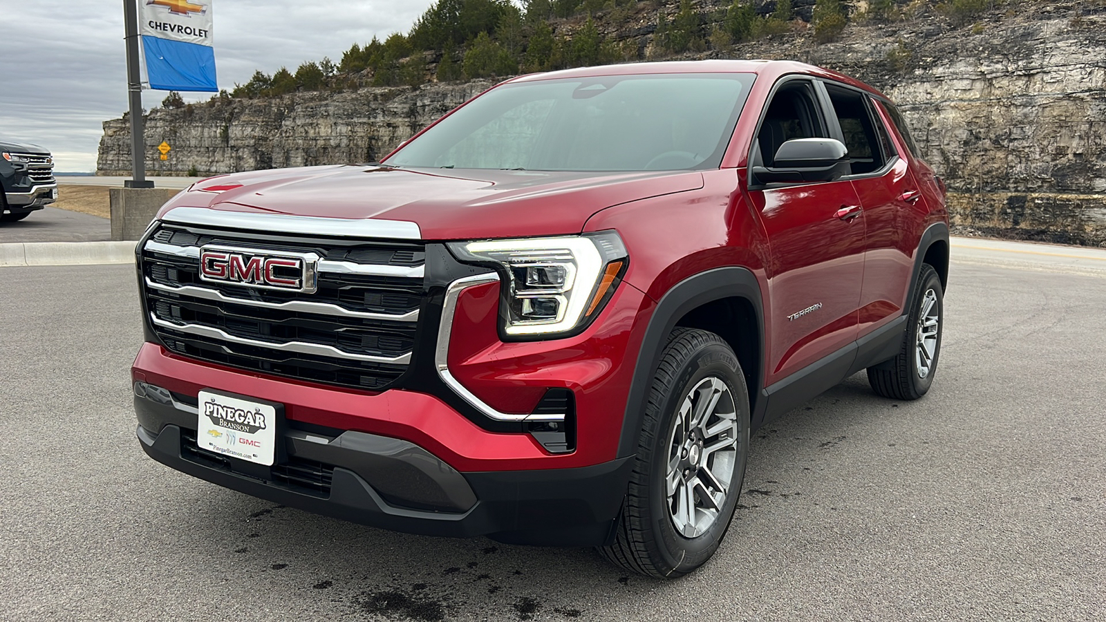 2025 GMC Terrain Elevation 3