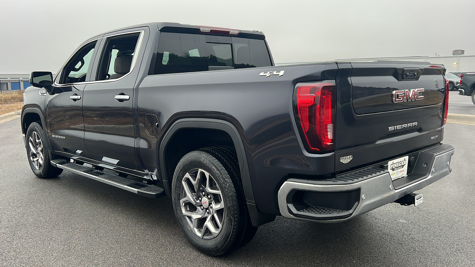 2025 GMC Sierra 1500 SLT 6