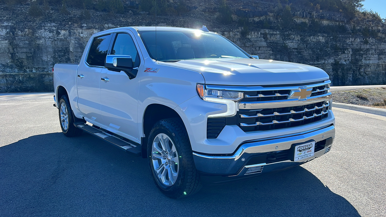 2025 Chevrolet Silverado 1500 LTZ 1