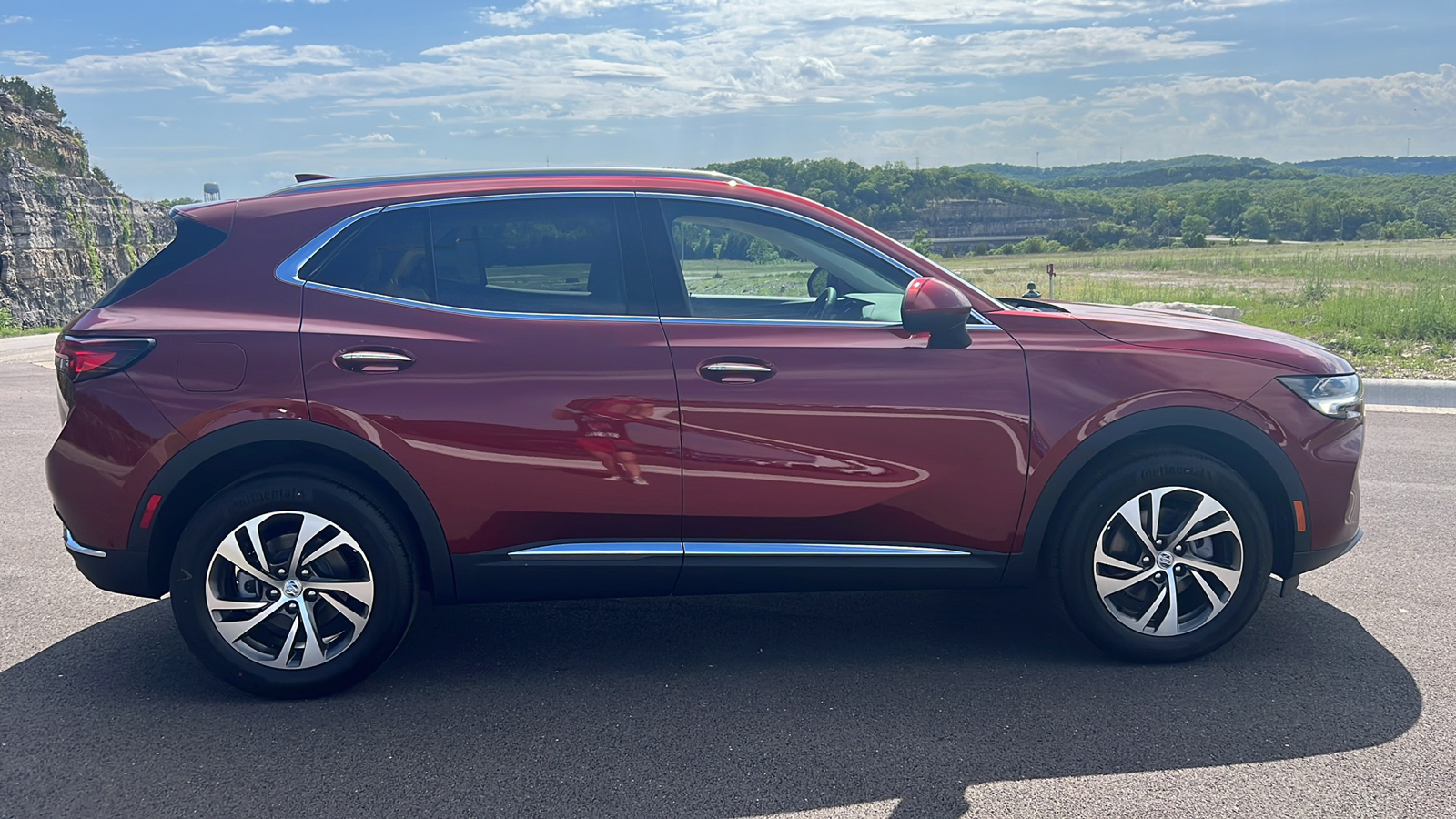 2023 Buick Envision Essence 9