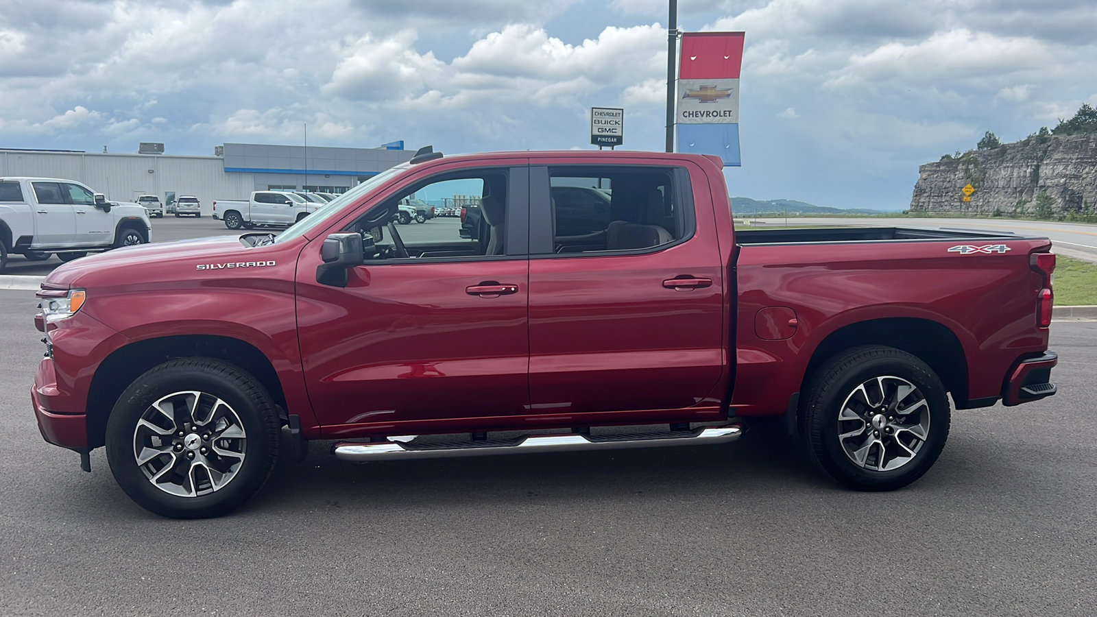 2024 Chevrolet Silverado 1500 RST 4