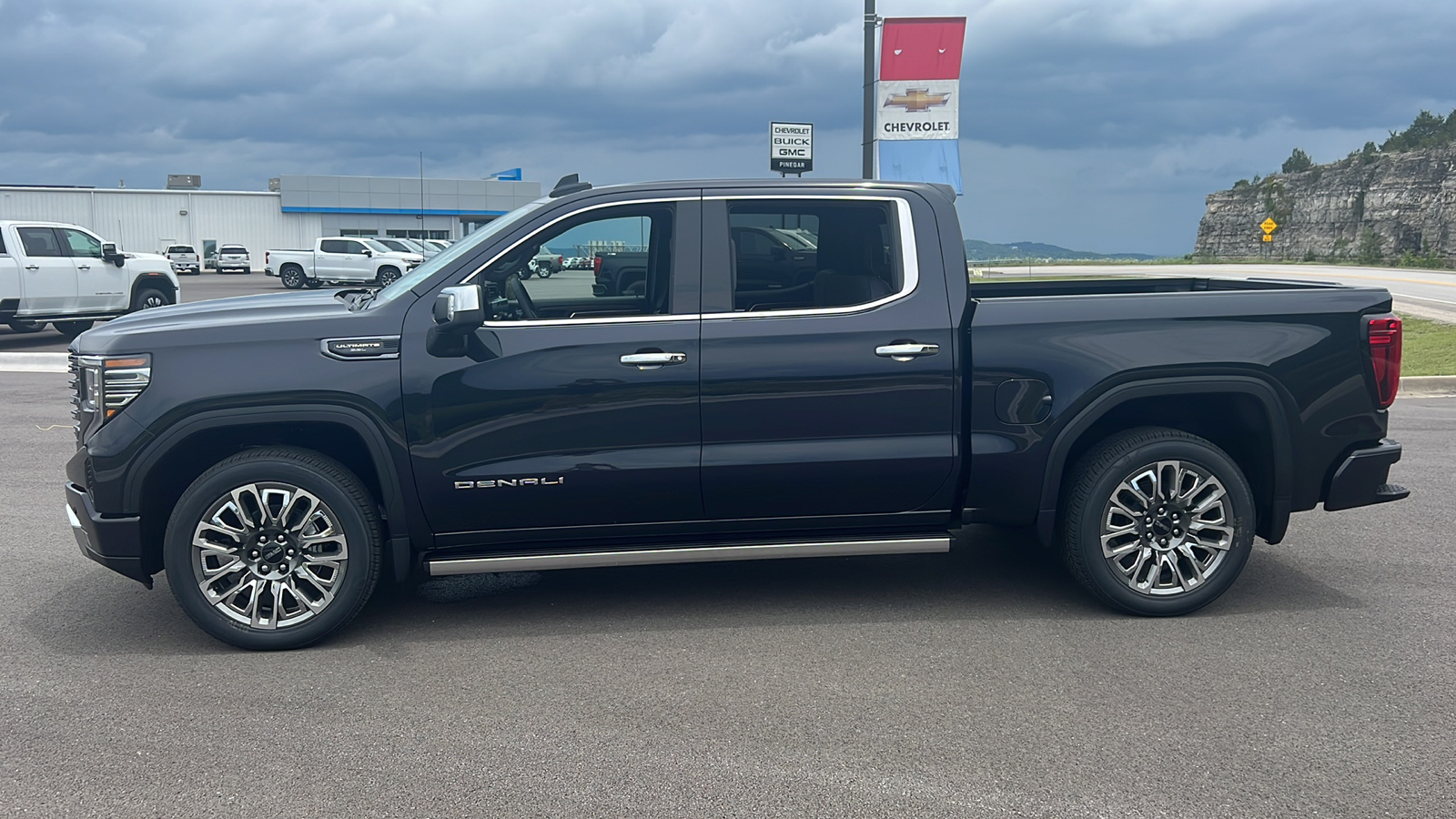 2024 GMC Sierra 1500 Denali Ultimate 4