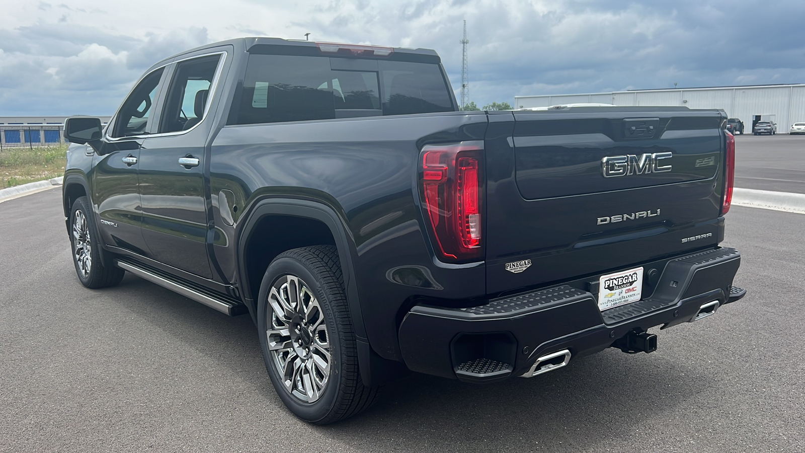 2024 GMC Sierra 1500 Denali Ultimate 6