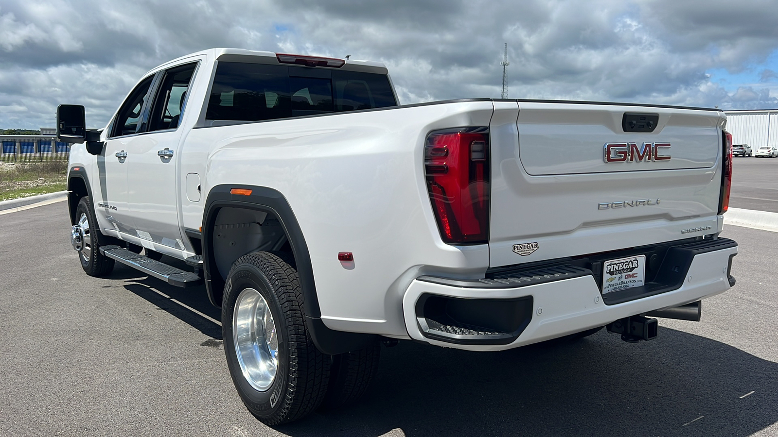 2024 GMC Sierra 3500HD Denali 6