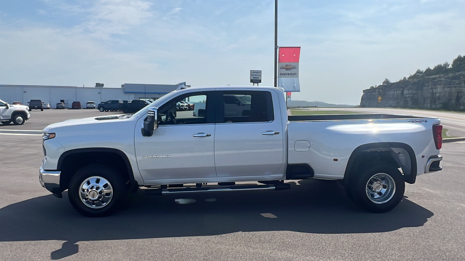 2024 Chevrolet Silverado 3500 LTZ 4