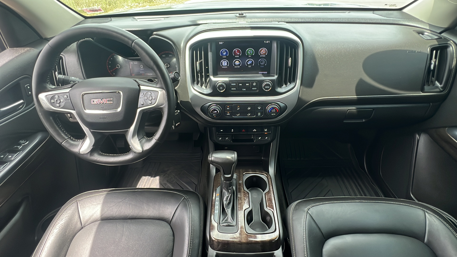 2015 GMC Canyon 2WD SLT 11