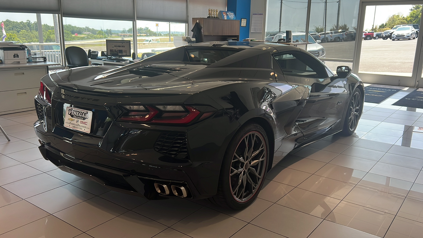 2023 Chevrolet Corvette 3LT 8