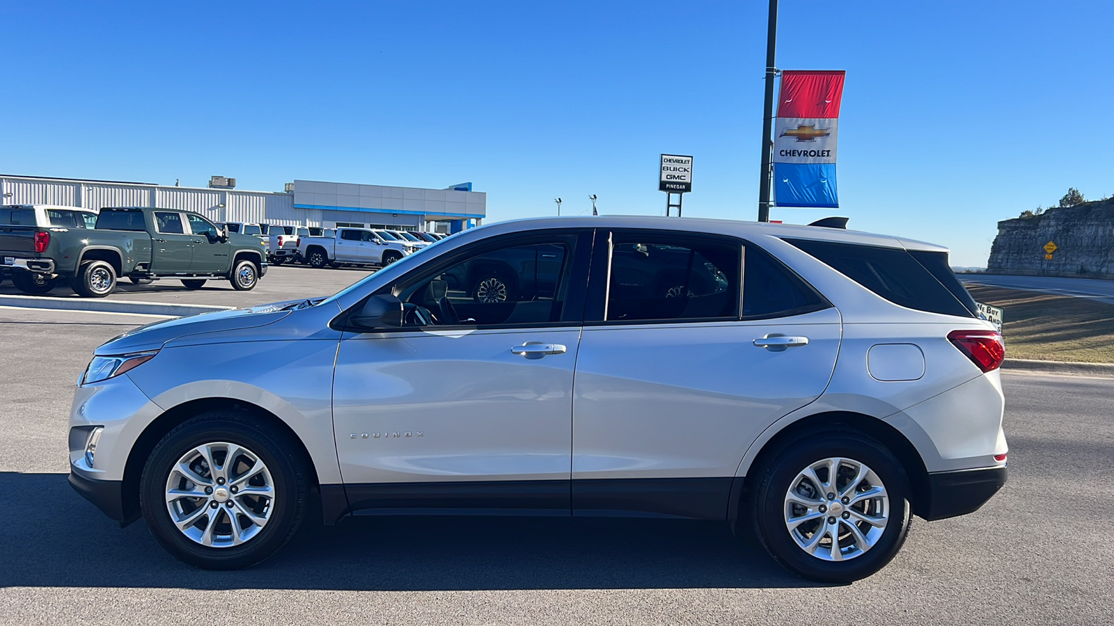 2018 Chevrolet Equinox LS 4