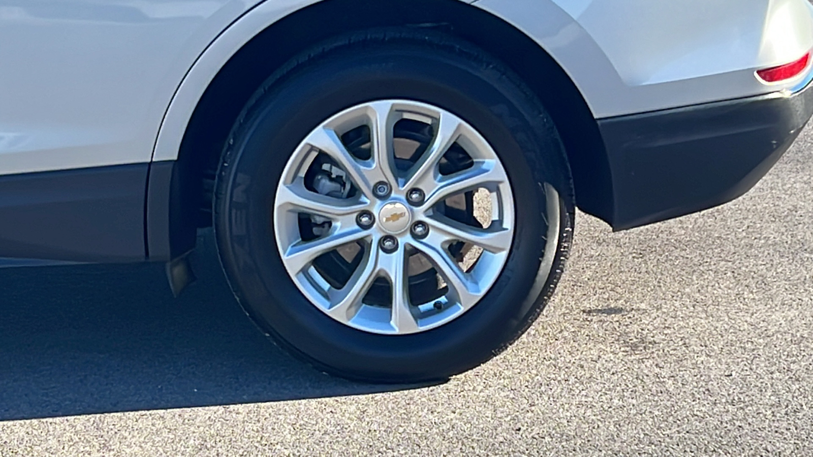 2018 Chevrolet Equinox LS 5