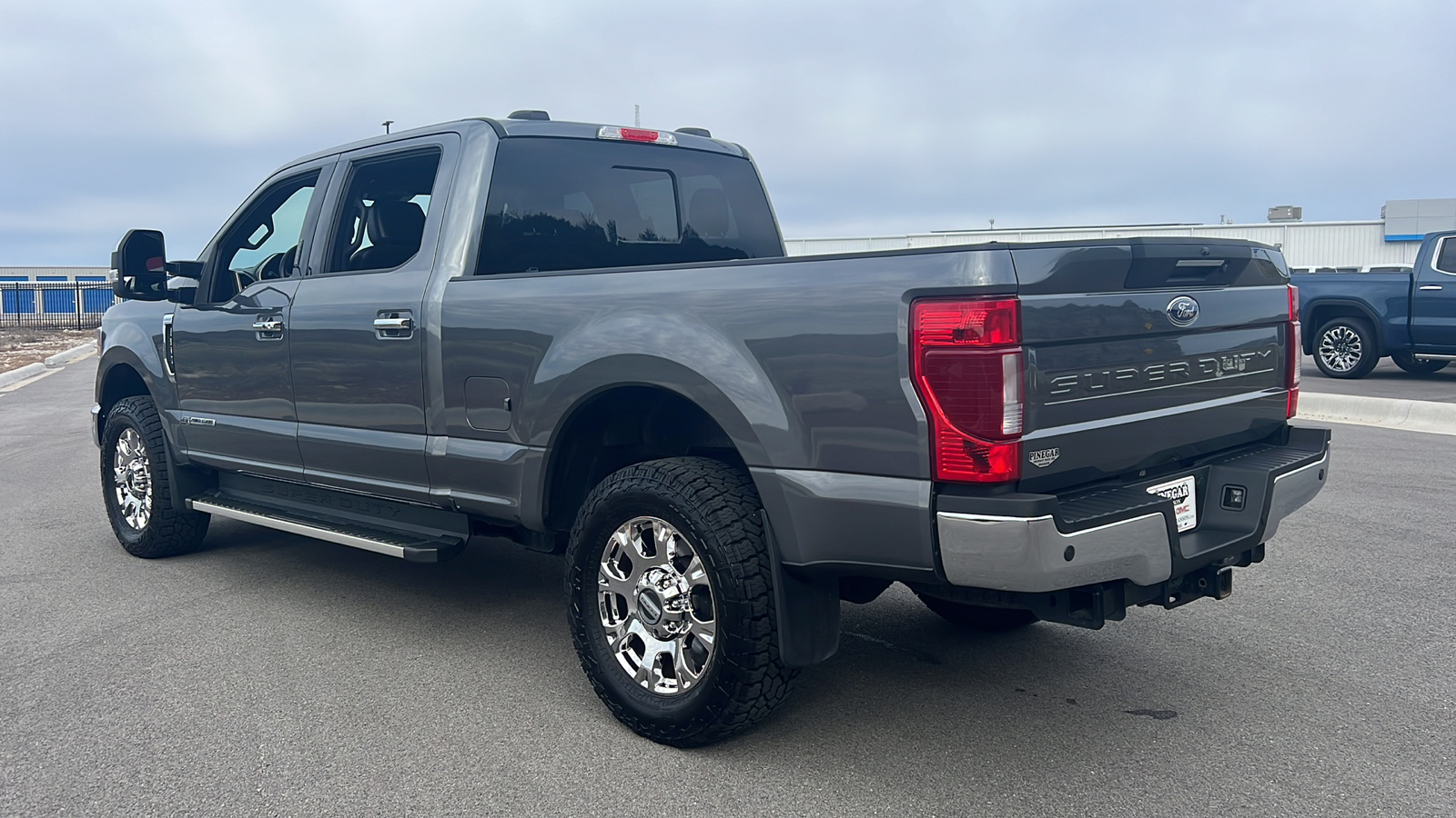 2022 Ford Super Duty F-250 SRW LARIAT 6