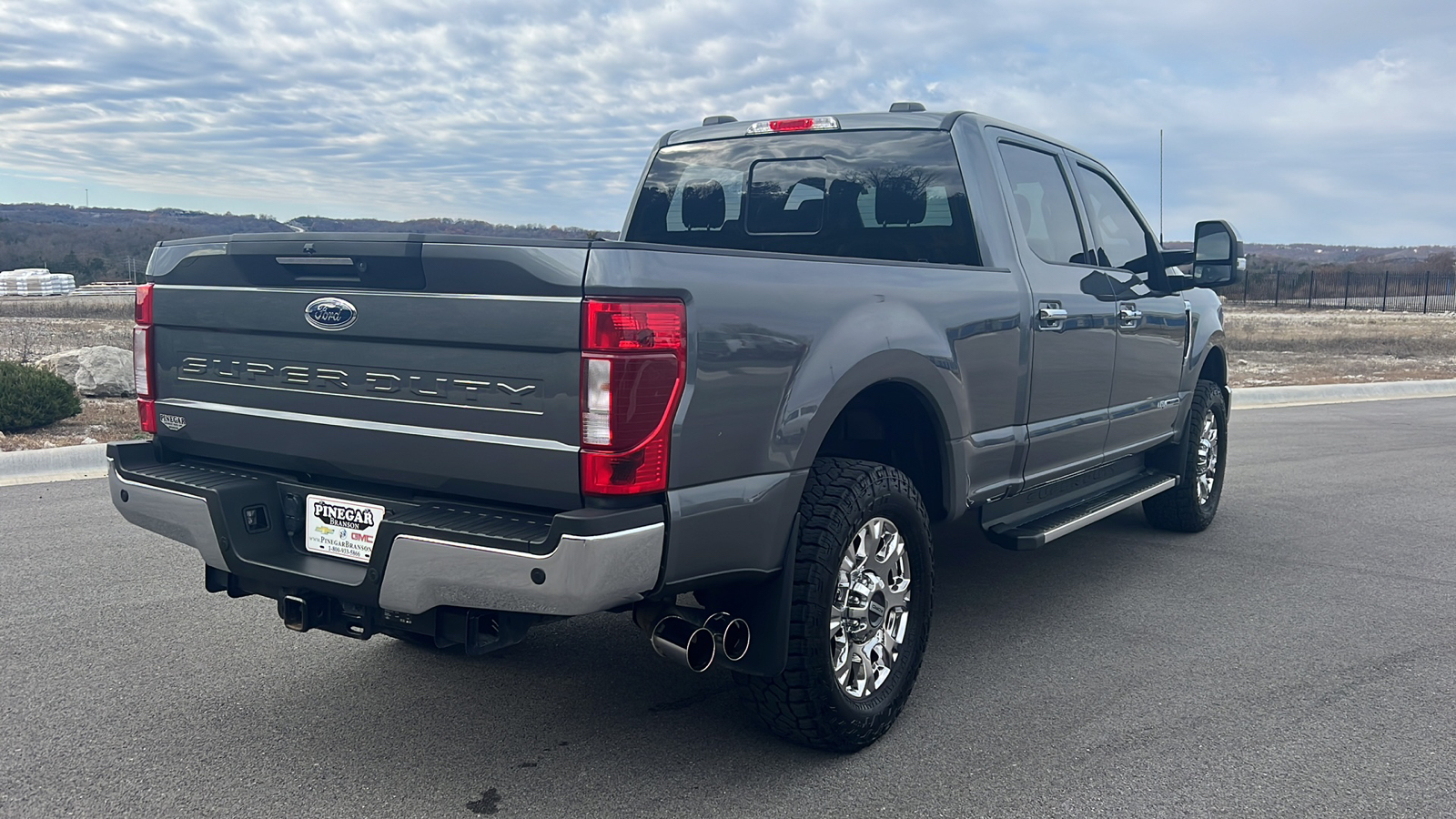 2022 Ford Super Duty F-250 SRW LARIAT 8