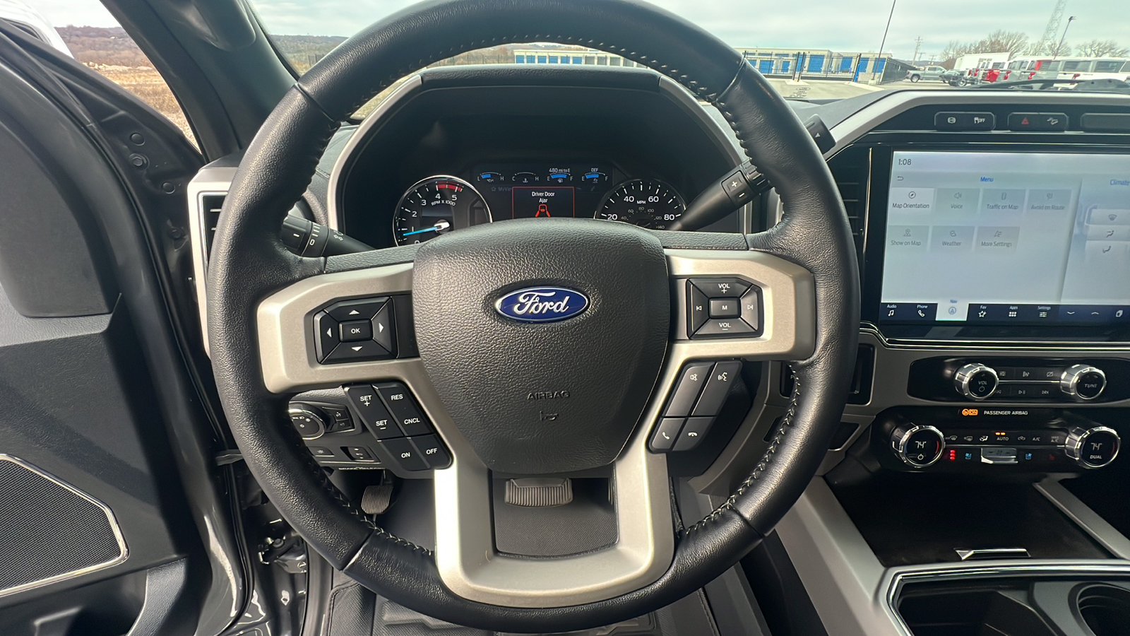 2022 Ford Super Duty F-250 SRW LARIAT 21