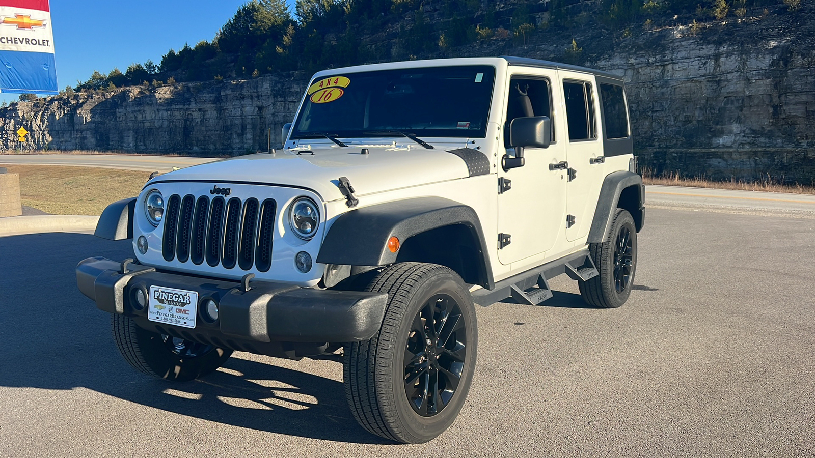 2016 Jeep Wrangler Unlimited Sport 3