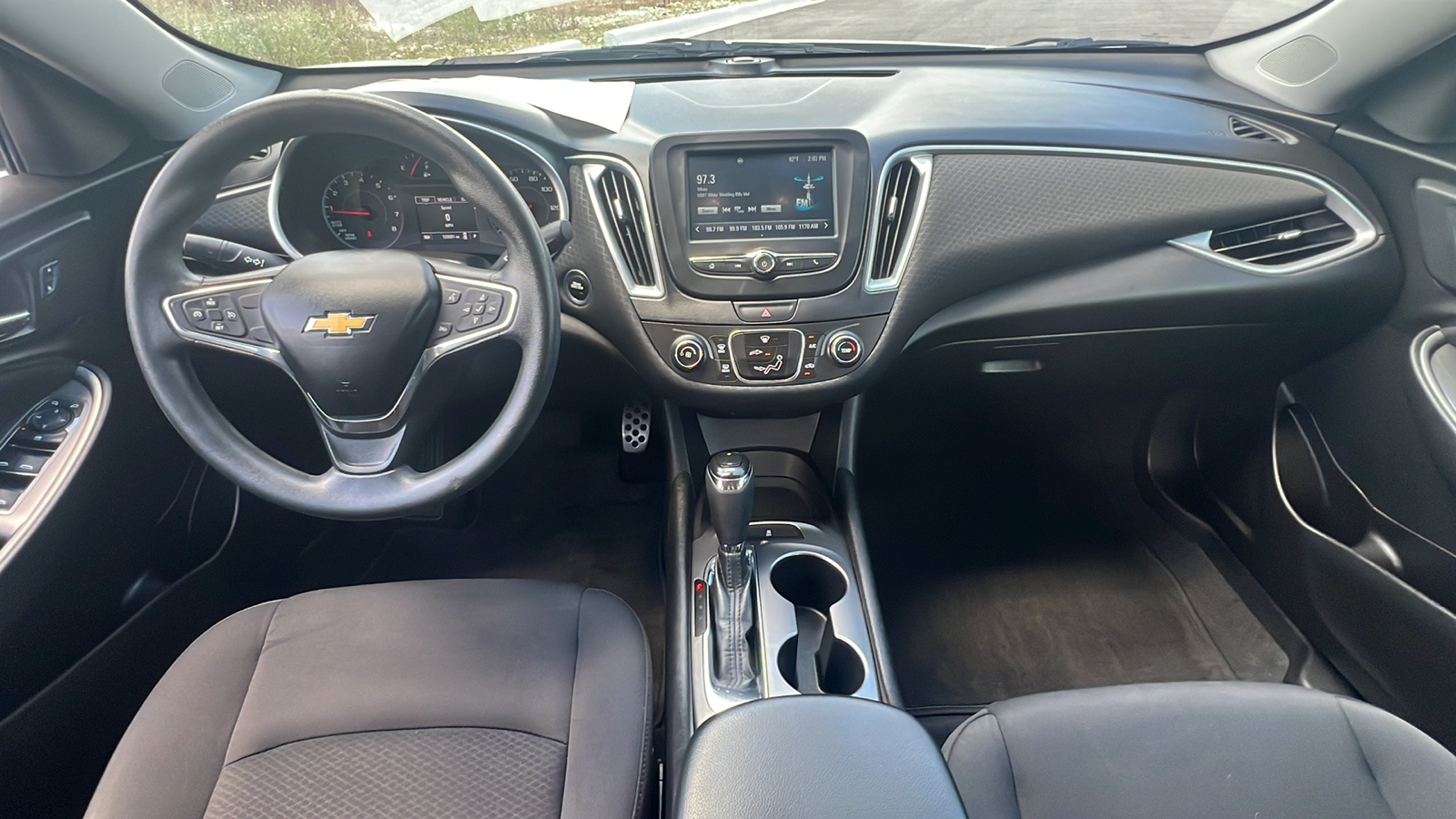 2016 Chevrolet Malibu LS 11
