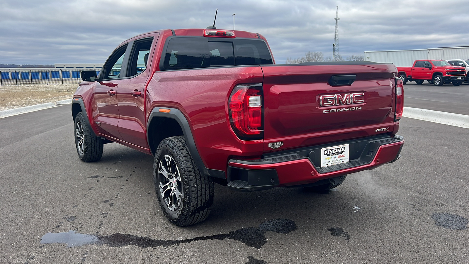 2023 GMC Canyon 4WD AT4 6