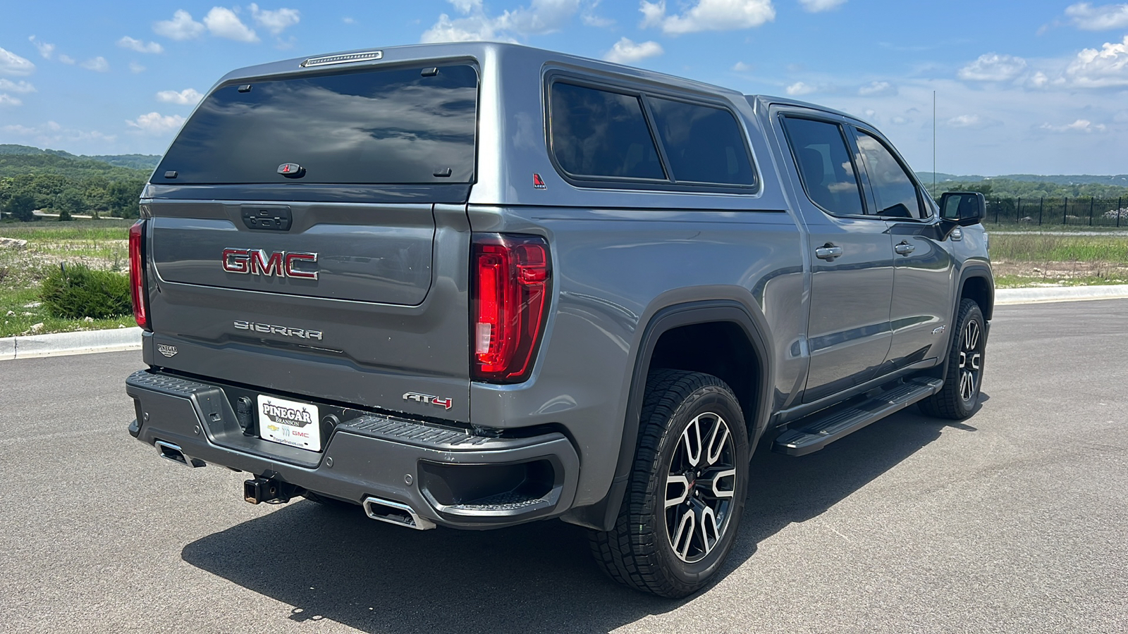 2020 GMC Sierra 1500 AT4 8