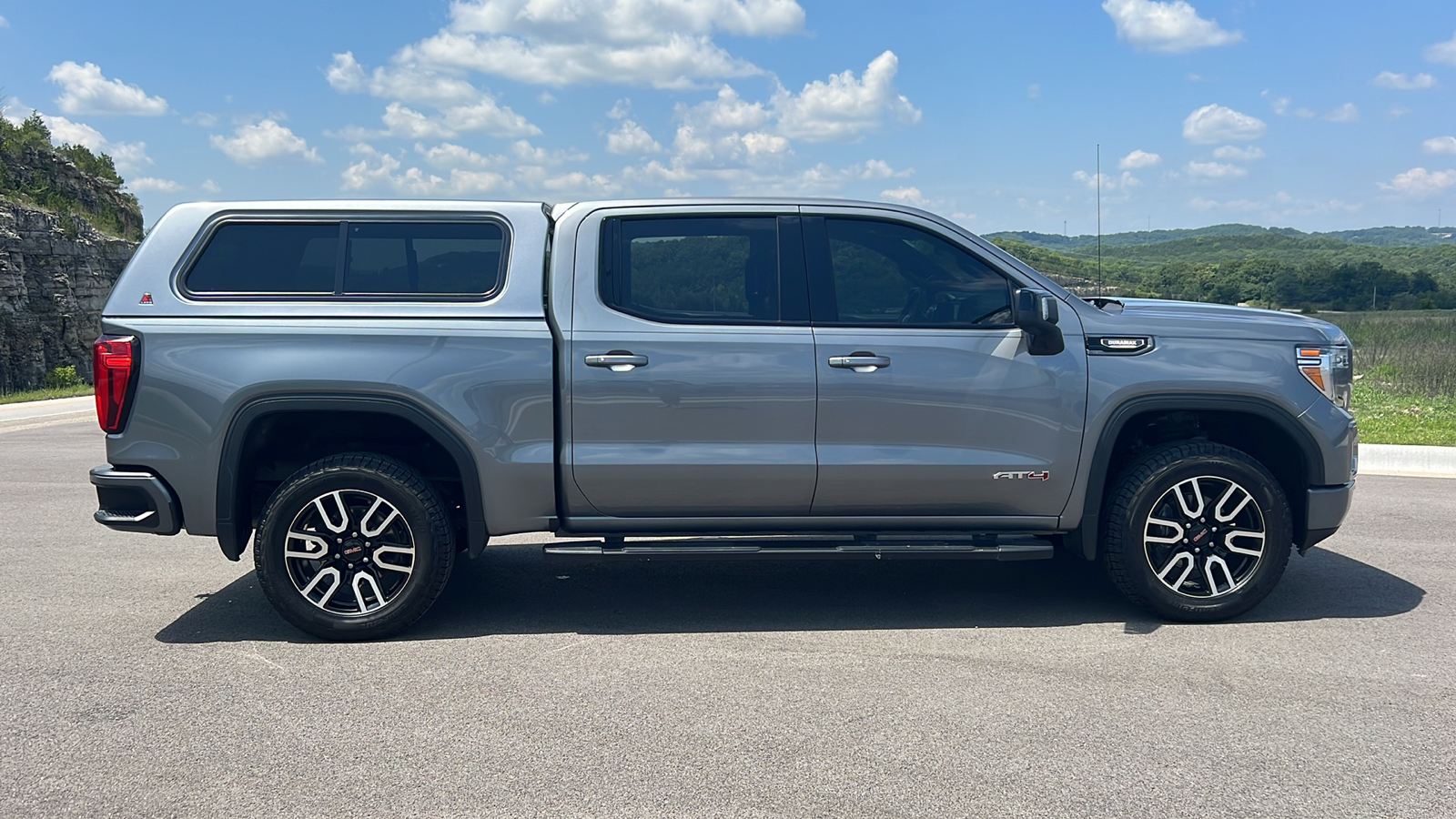 2020 GMC Sierra 1500 AT4 9