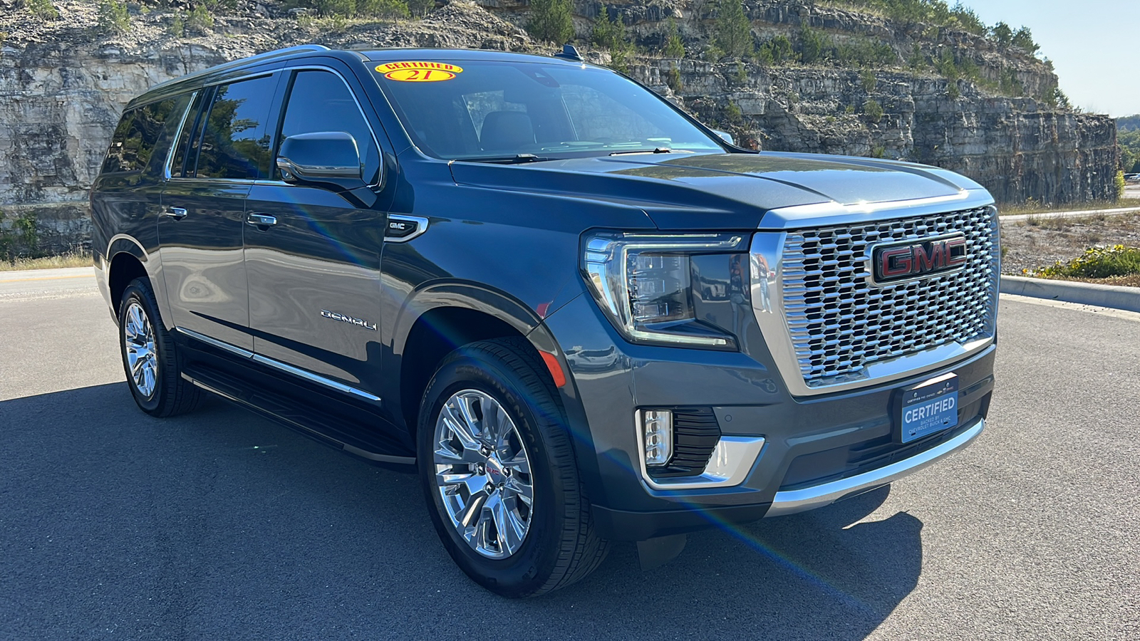 2021 GMC Yukon Denali 1