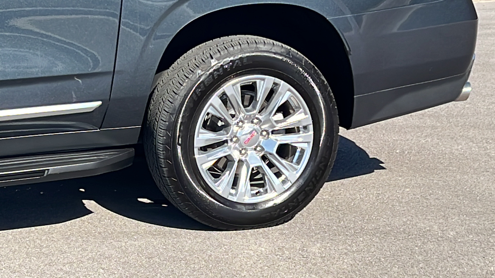 2021 GMC Yukon Denali 5