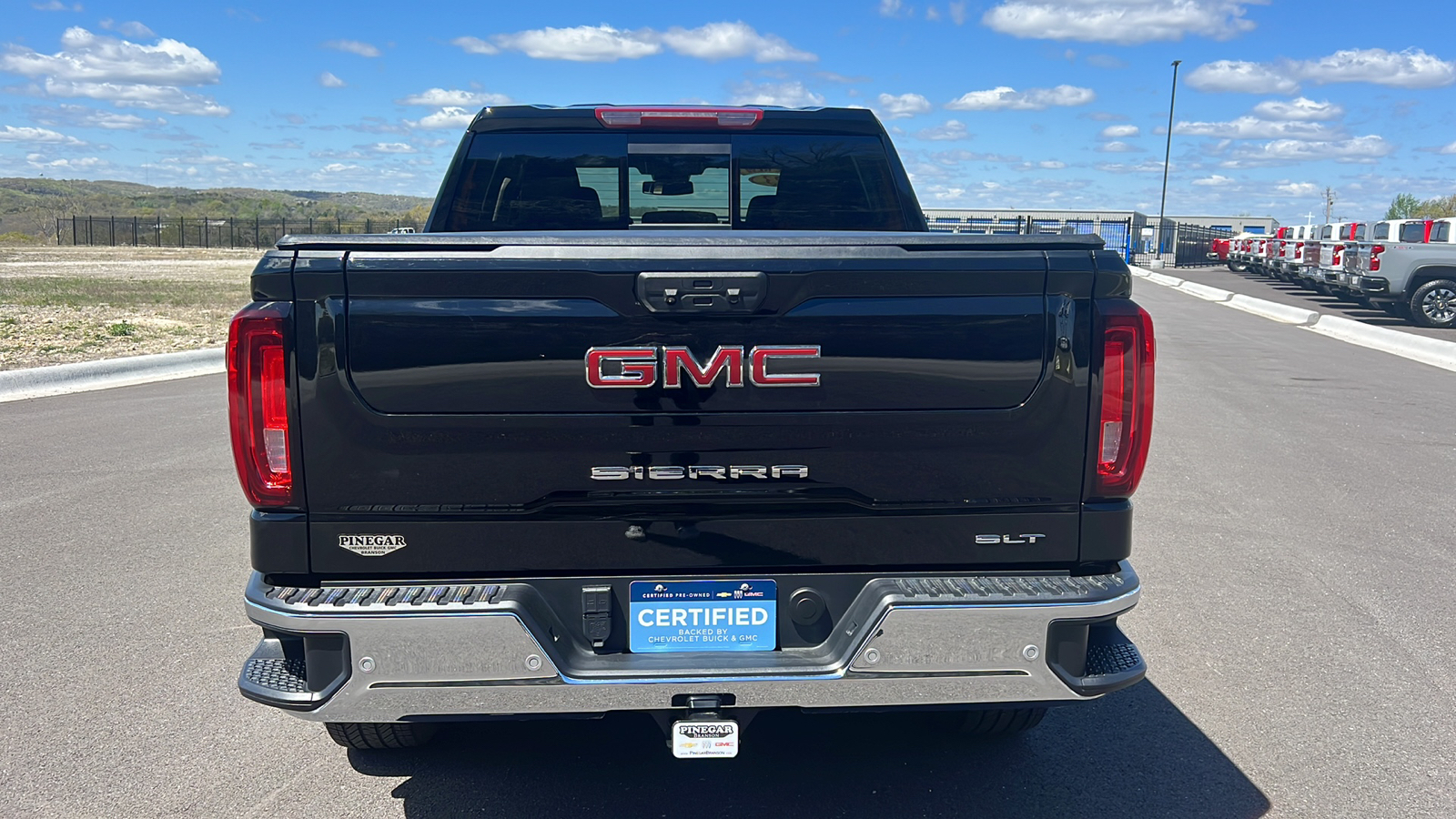 2023 GMC Sierra 1500 SLT 7