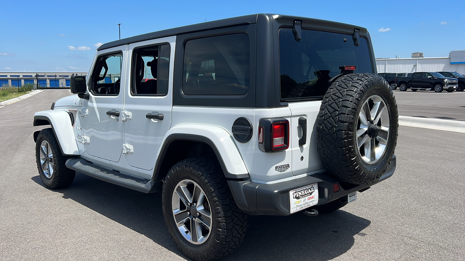 2019 Jeep Wrangler Unlimited Sahara 6