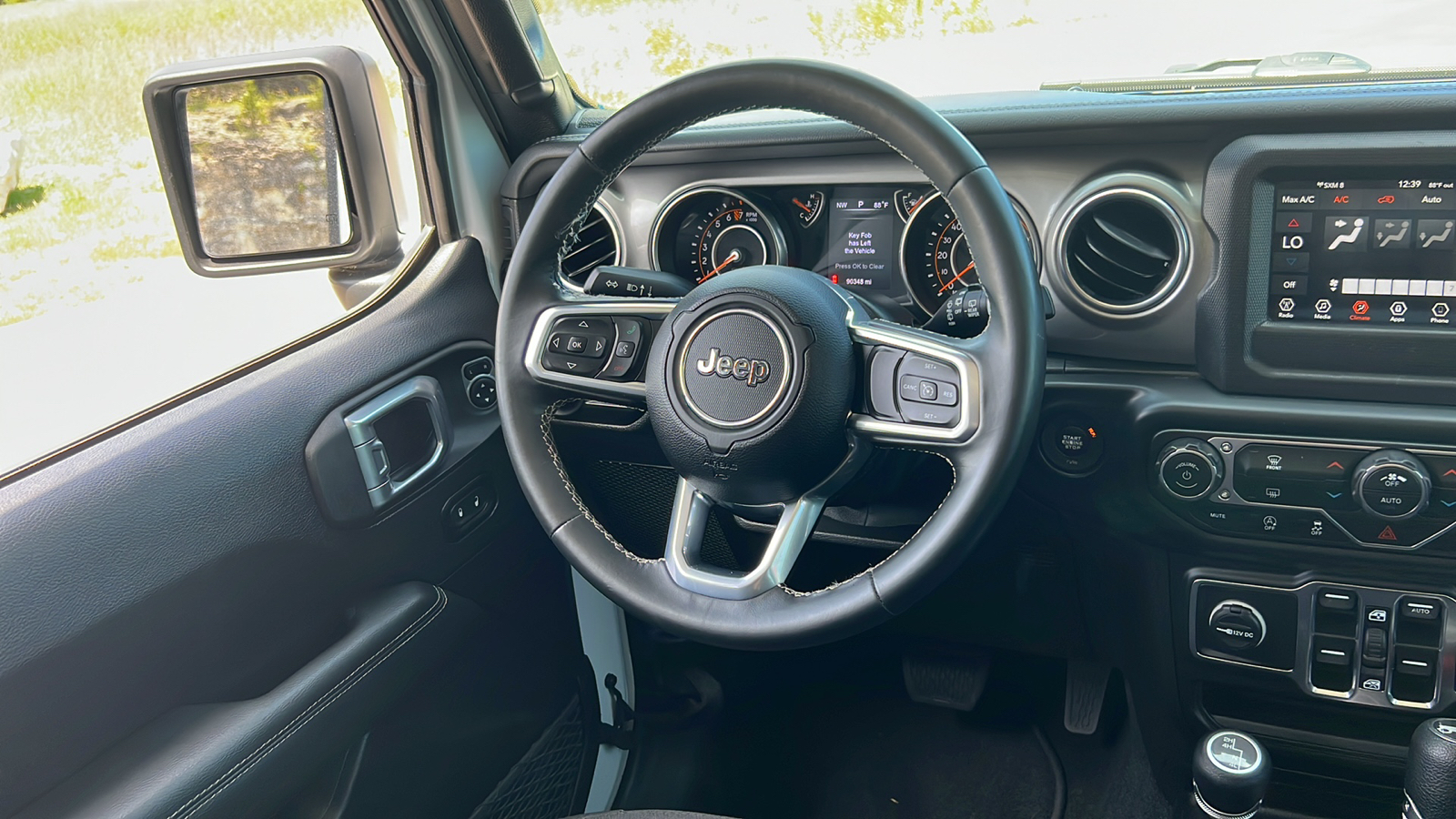 2019 Jeep Wrangler Unlimited Sahara 14