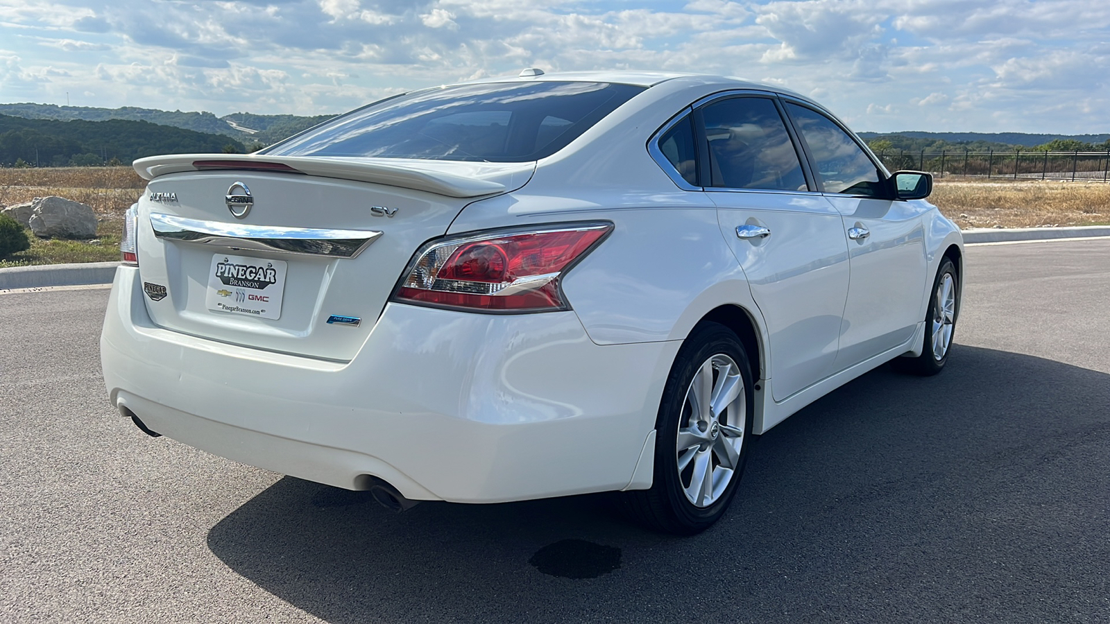 2014 Nissan Altima 2.5 SV 8