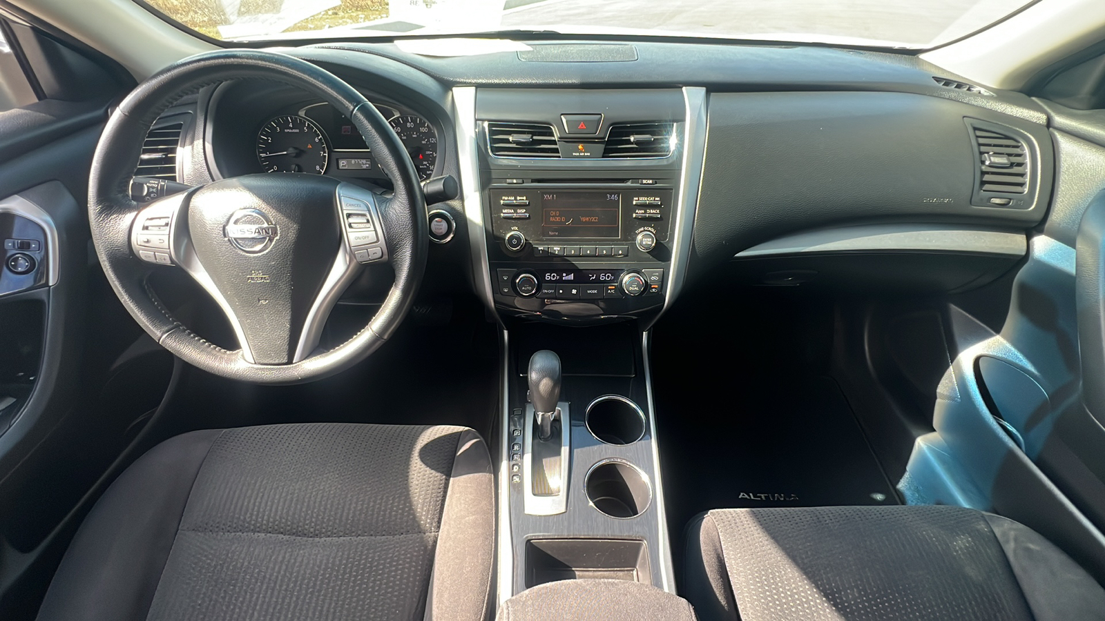 2014 Nissan Altima 2.5 SV 11