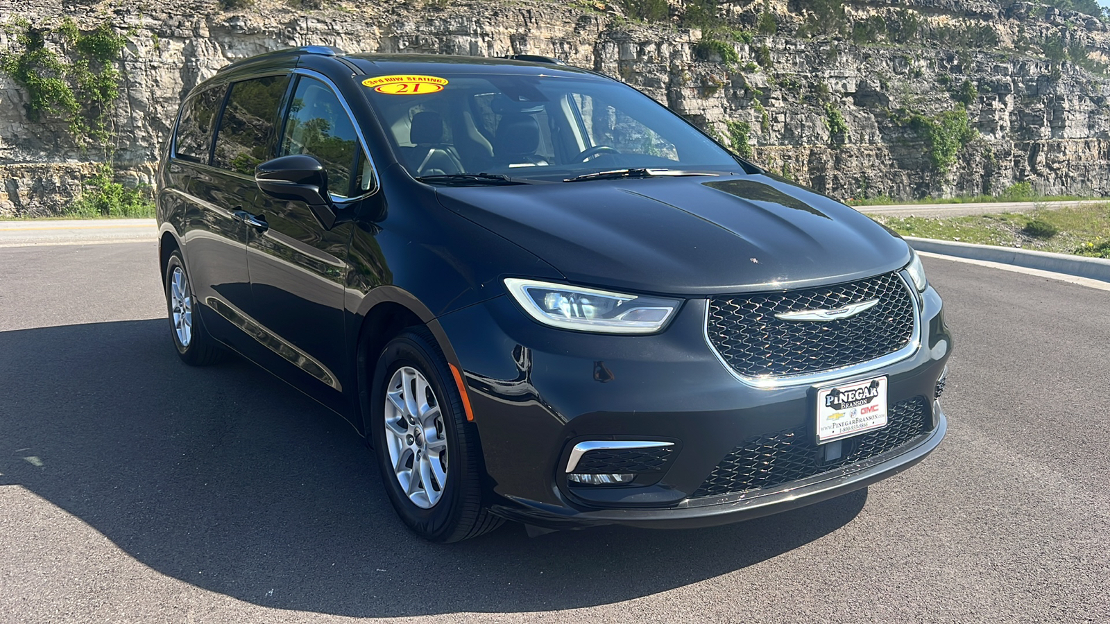 2021 Chrysler Pacifica Touring L 1