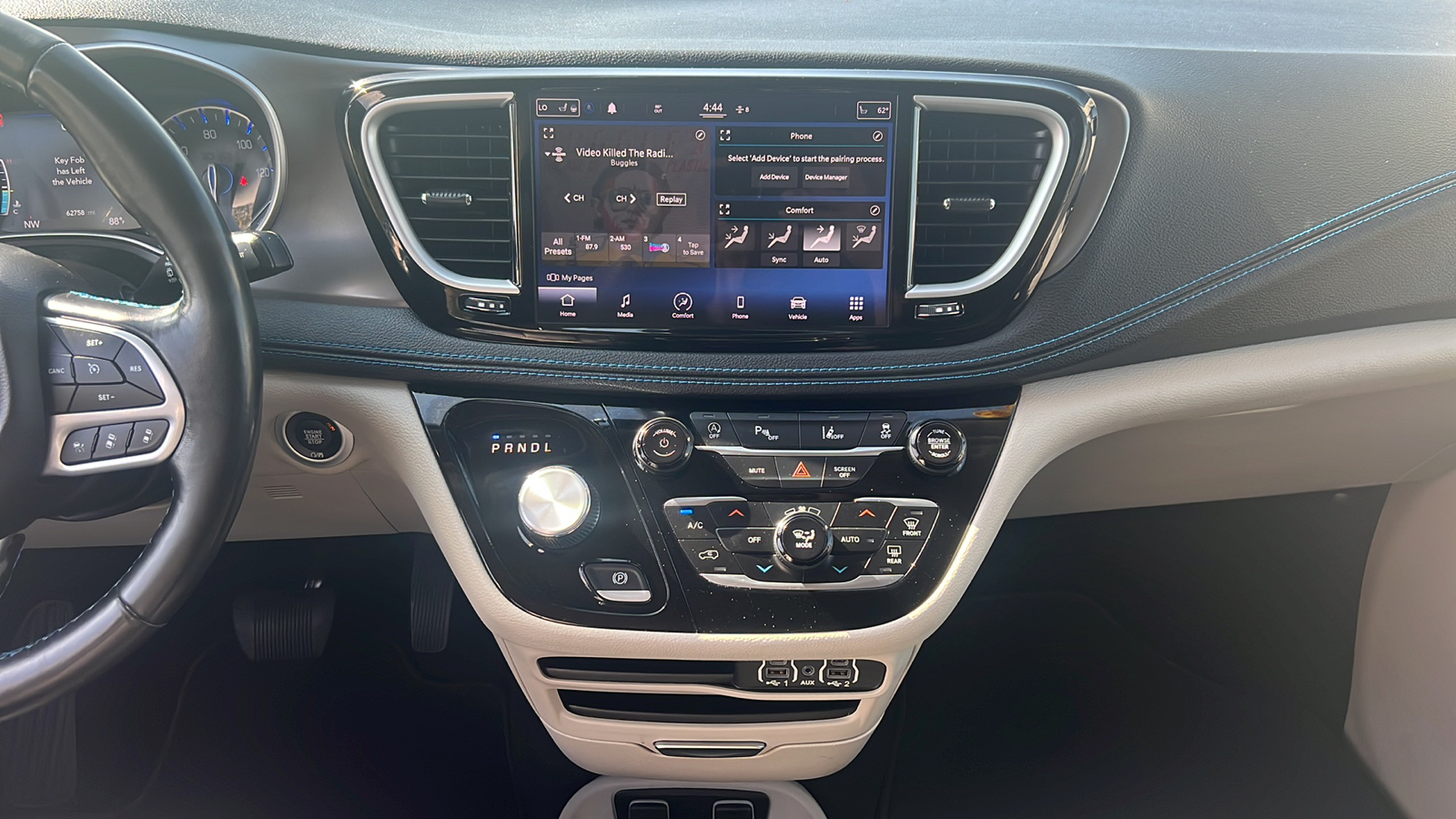 2021 Chrysler Pacifica Touring L 15