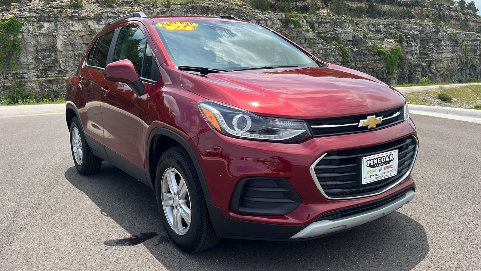 2022 Chevrolet Trax LT 1