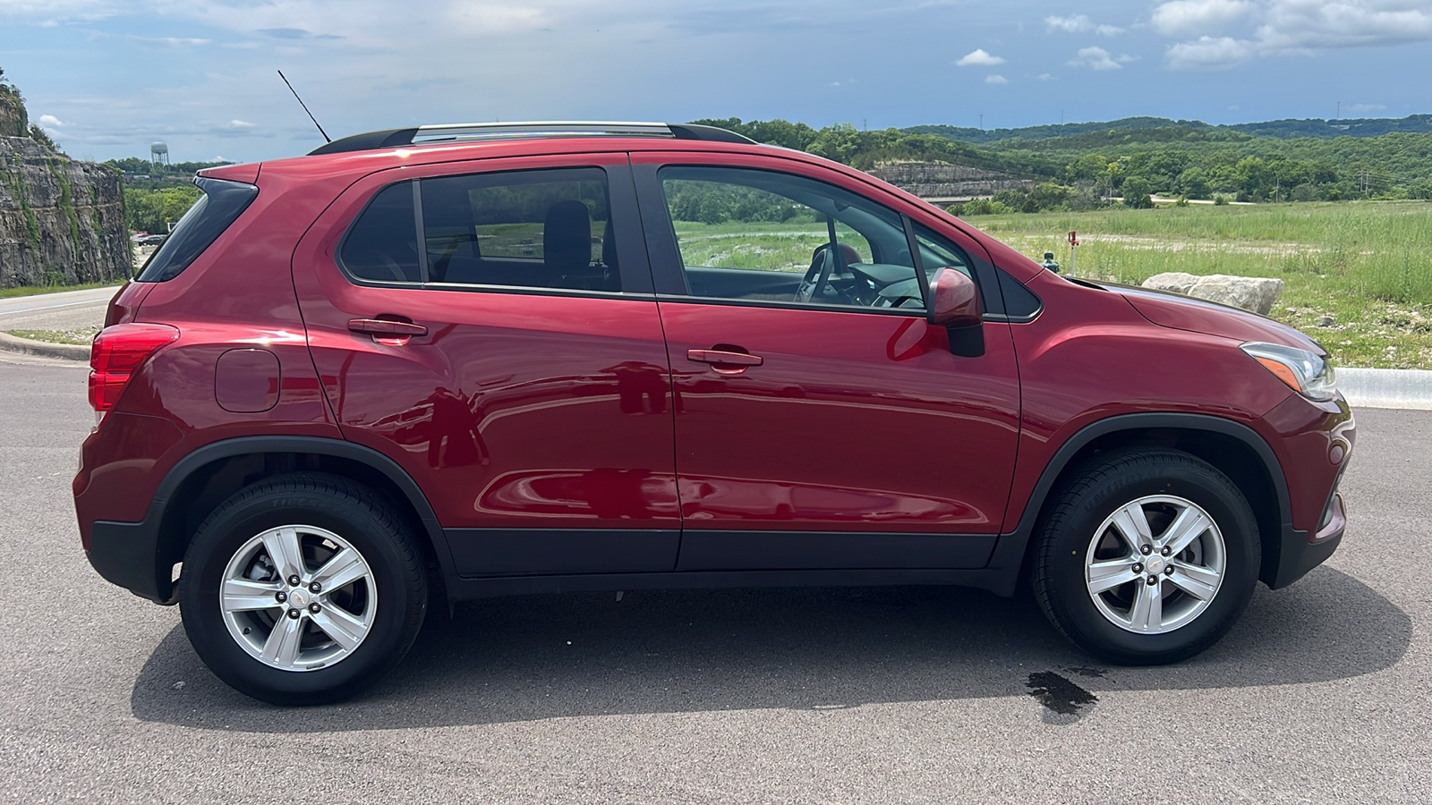 2022 Chevrolet Trax LT 9