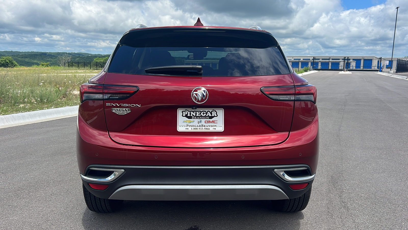 2022 Buick Envision Essence 7