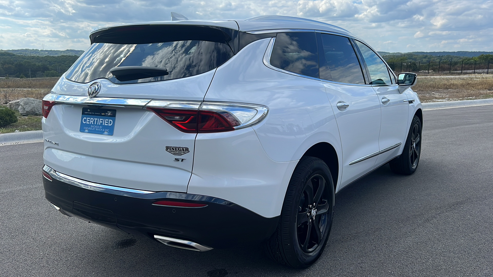 2024 Buick Enclave Premium 8