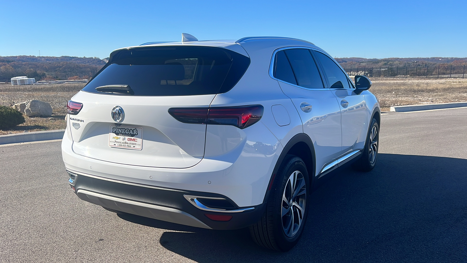 2023 Buick Envision Essence 8