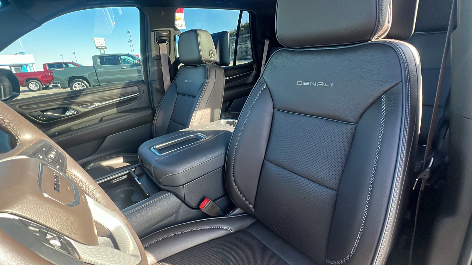 2021 GMC Yukon Denali 18