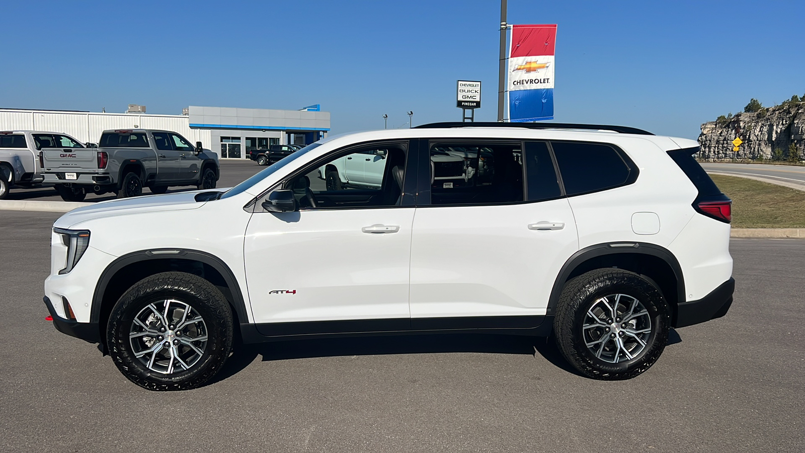 2024 GMC Acadia AWD AT4 4