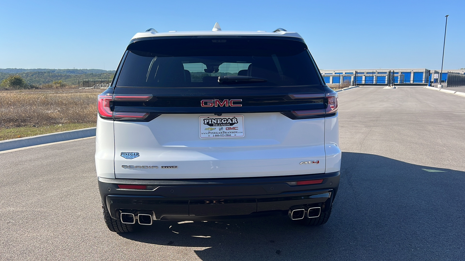 2024 GMC Acadia AWD AT4 7