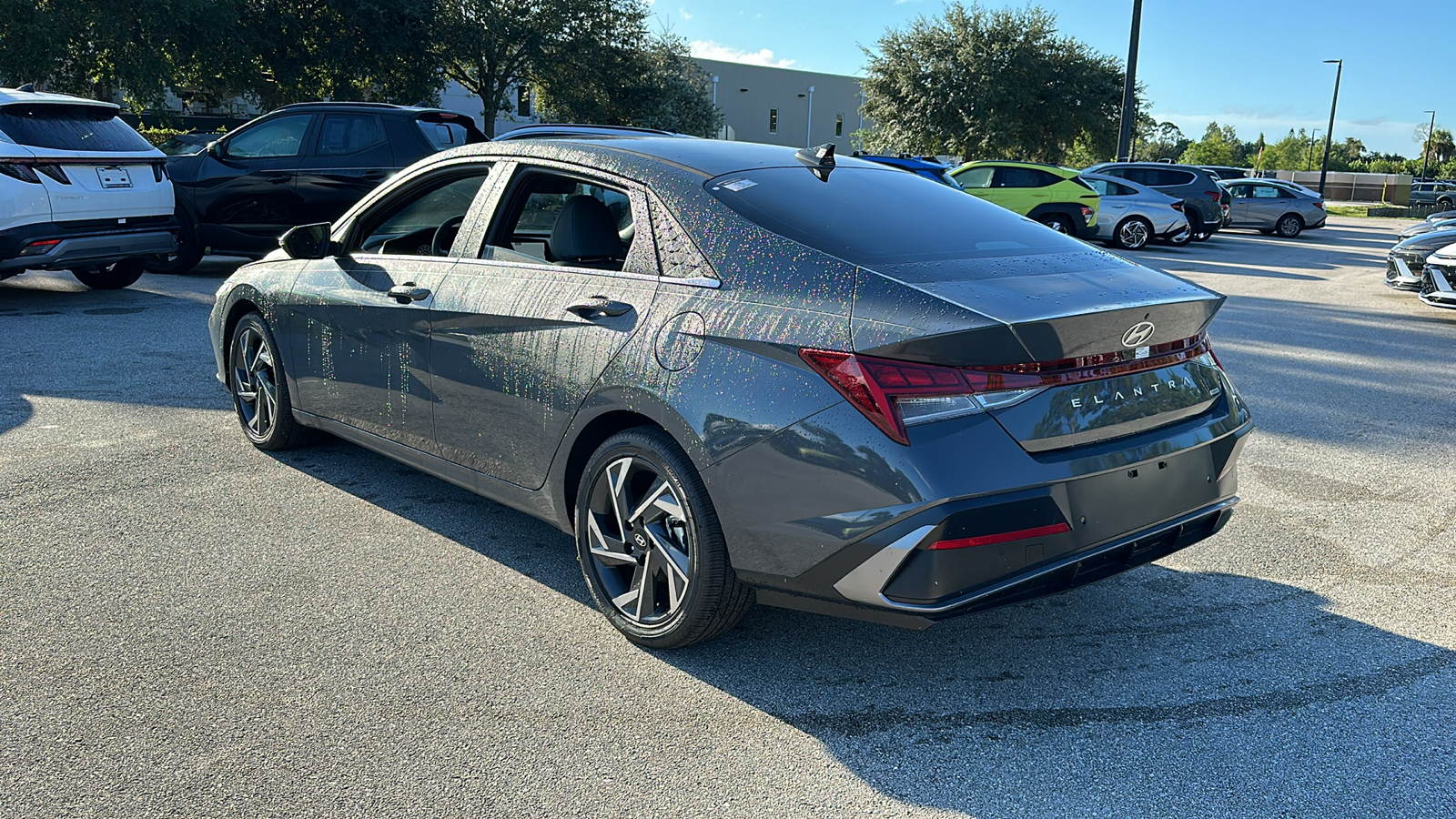 2024 Hyundai Elantra Hybrid Limited 5