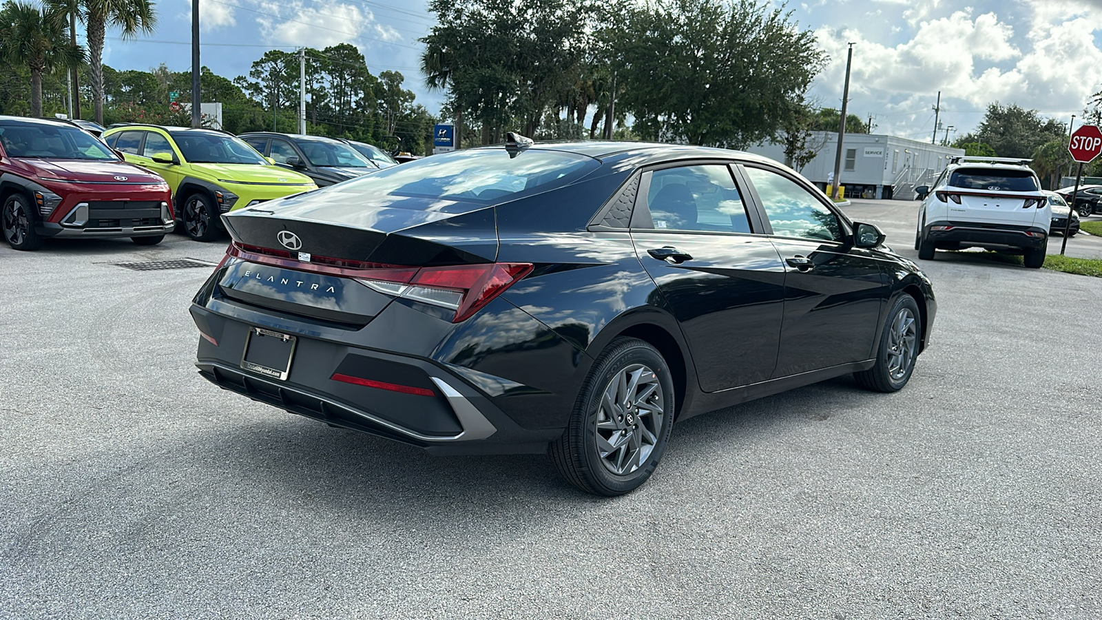 2024 Hyundai Elantra SEL 7