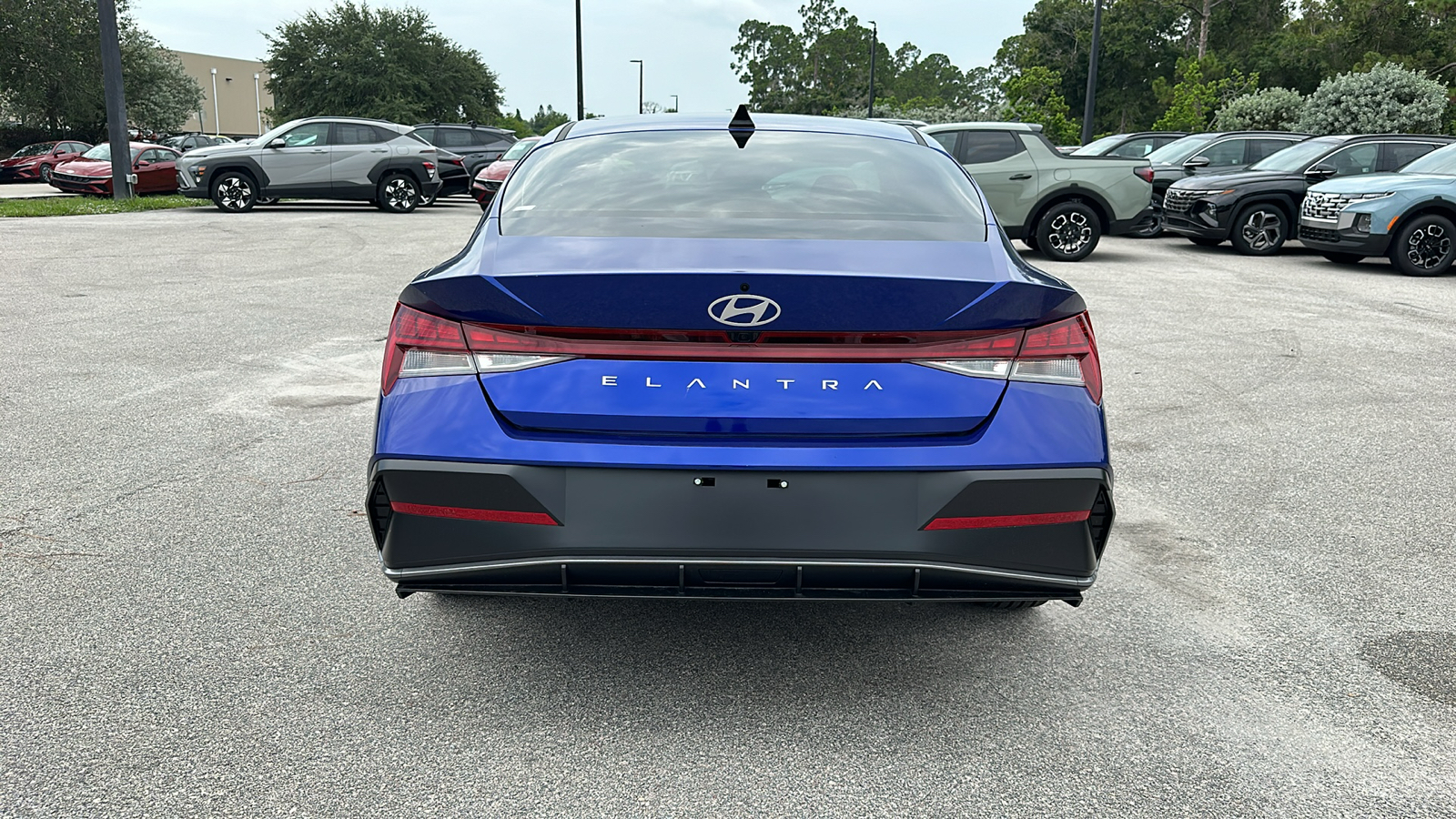 2024 Hyundai ELANTRA SEL 6