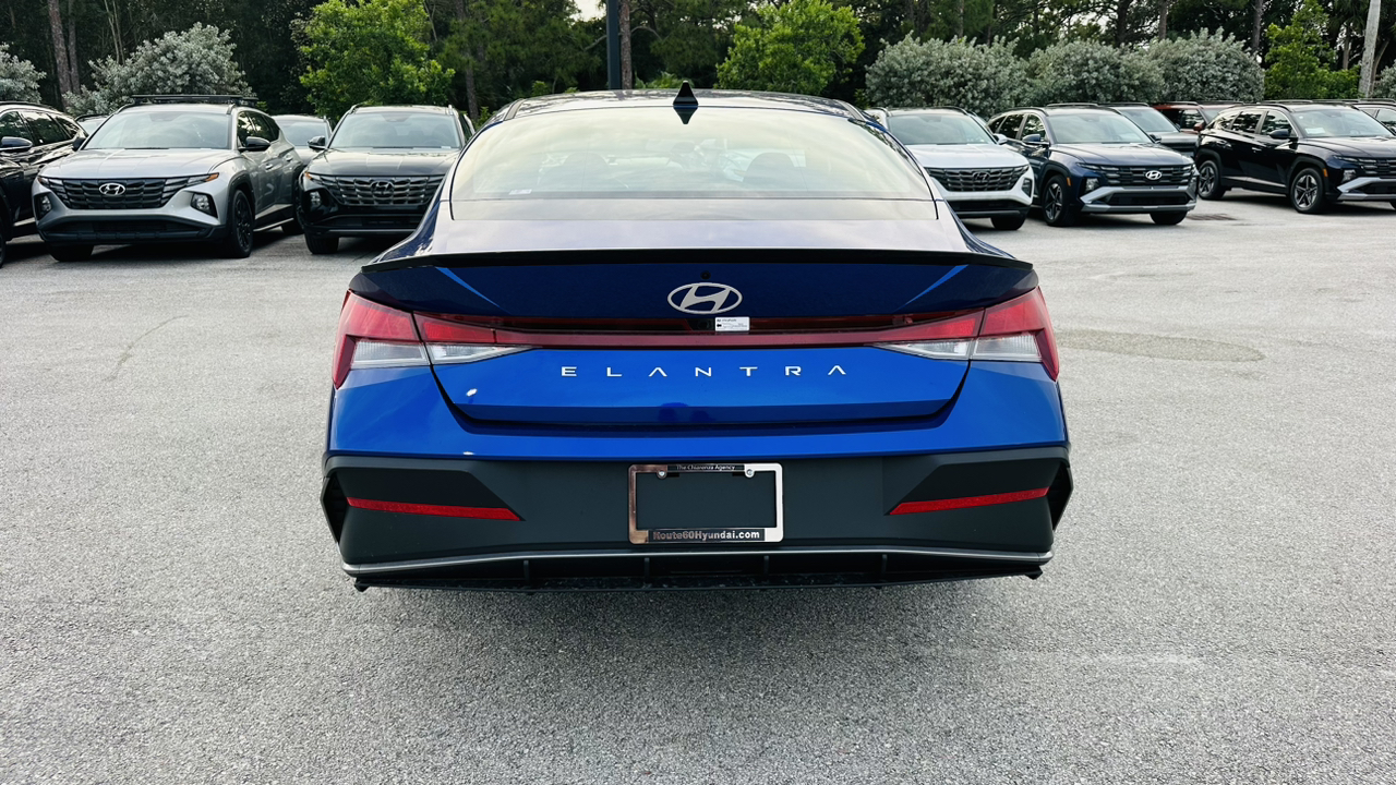 2025 Hyundai Elantra SEL 6