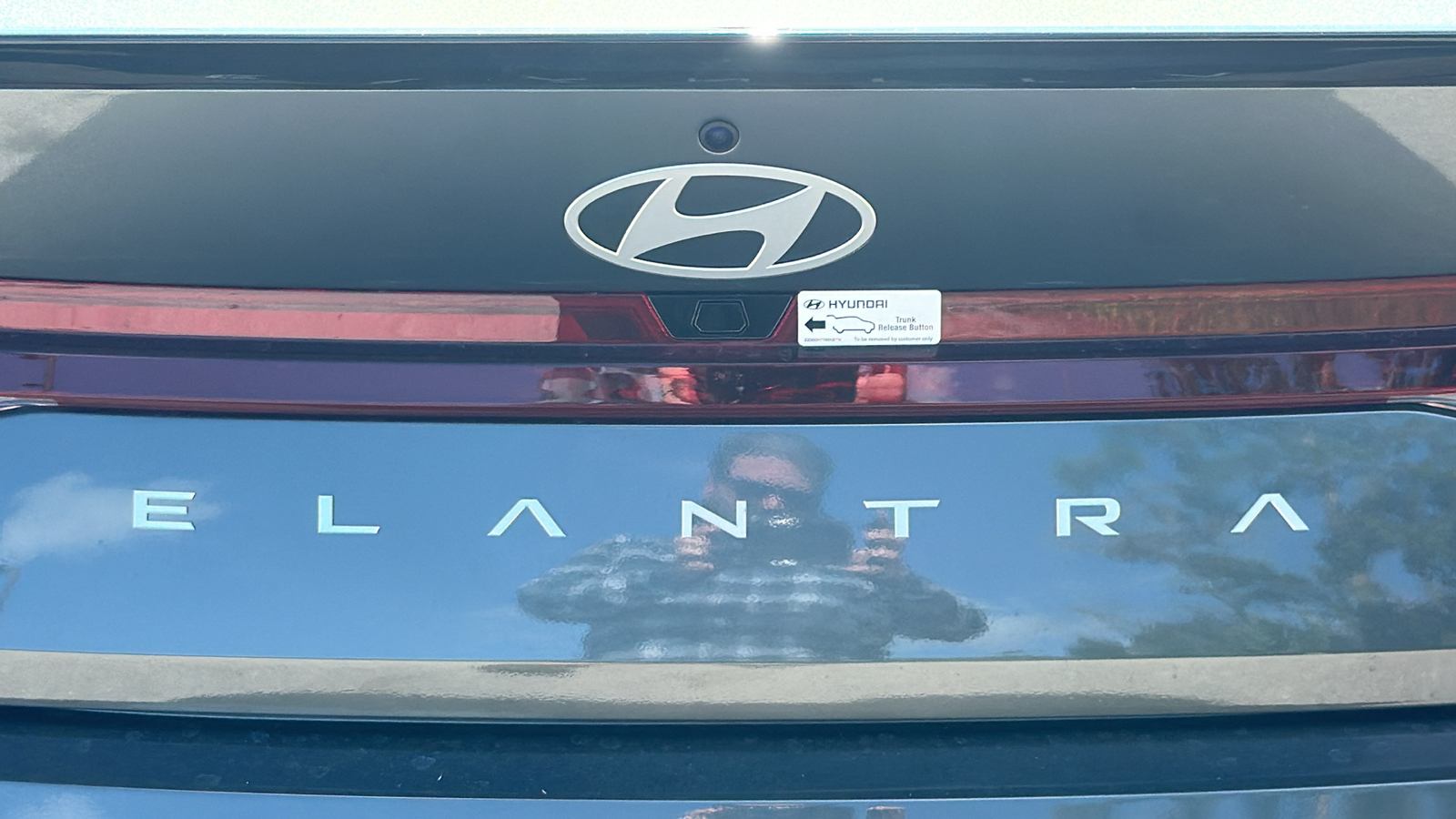 2025 Hyundai Elantra SEL 9