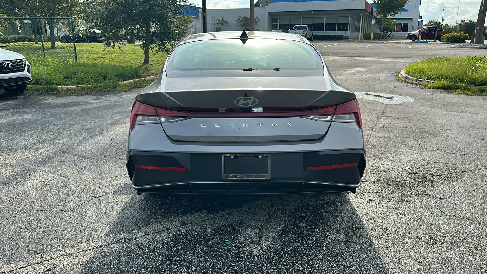 2025 Hyundai Elantra SEL 6