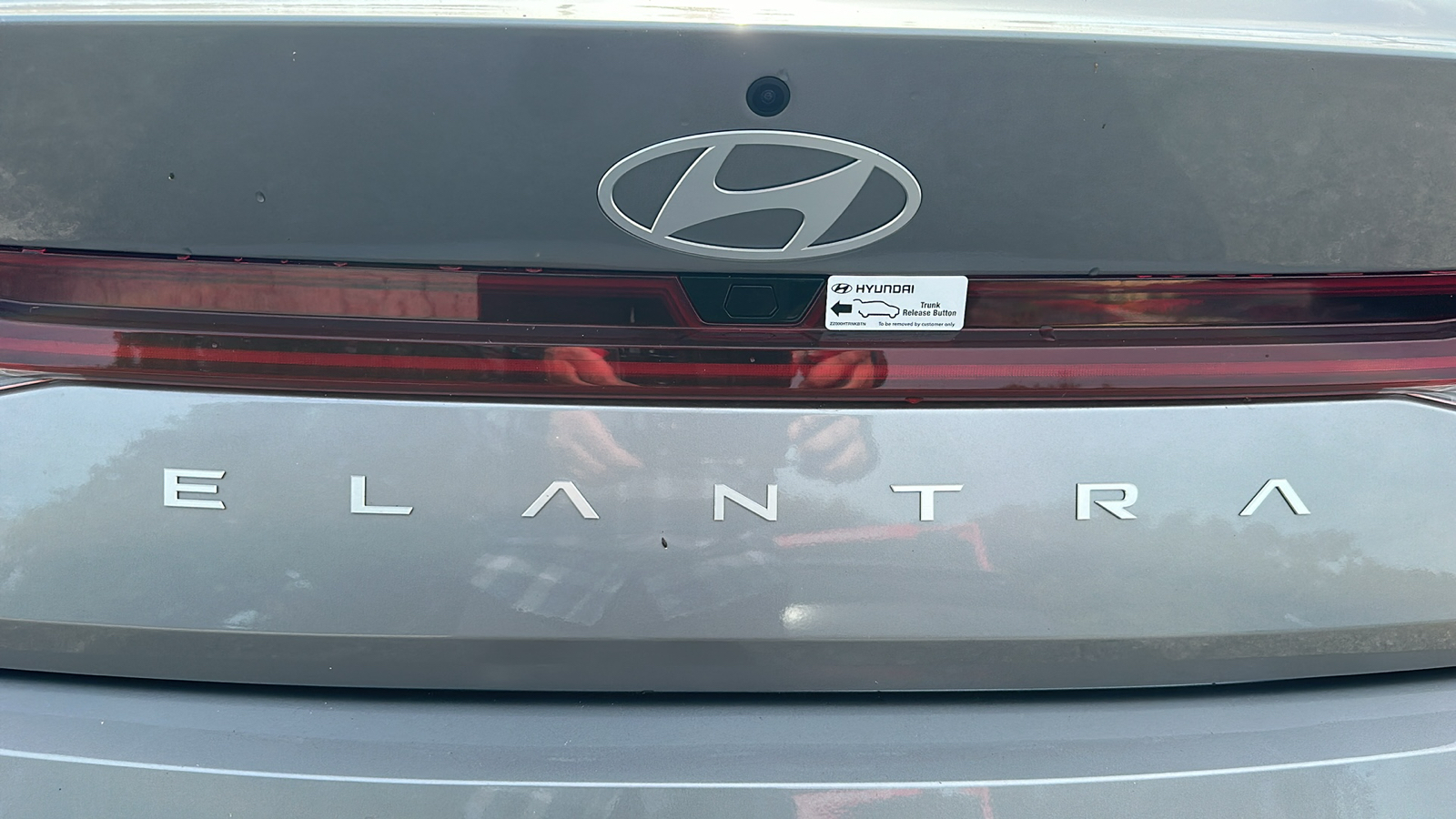 2025 Hyundai Elantra SEL 9