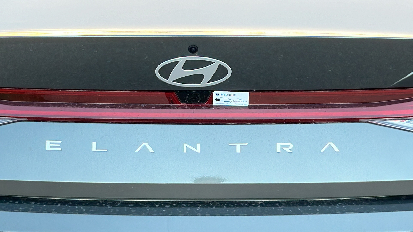 2025 Hyundai Elantra SEL 9