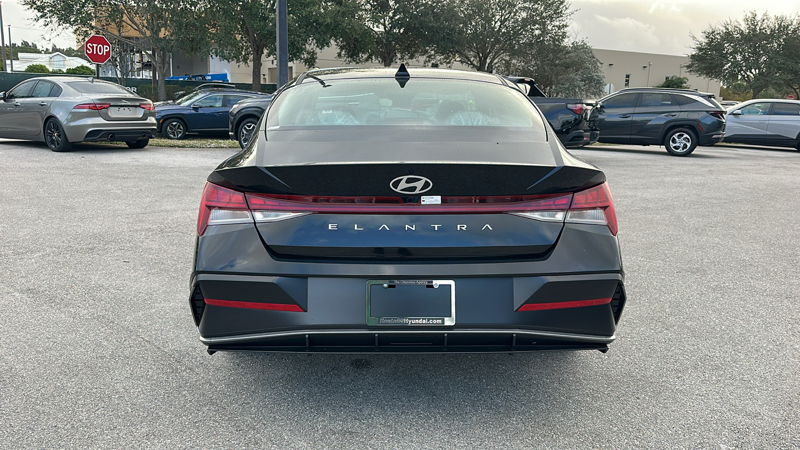 2025 Hyundai Elantra SEL 6