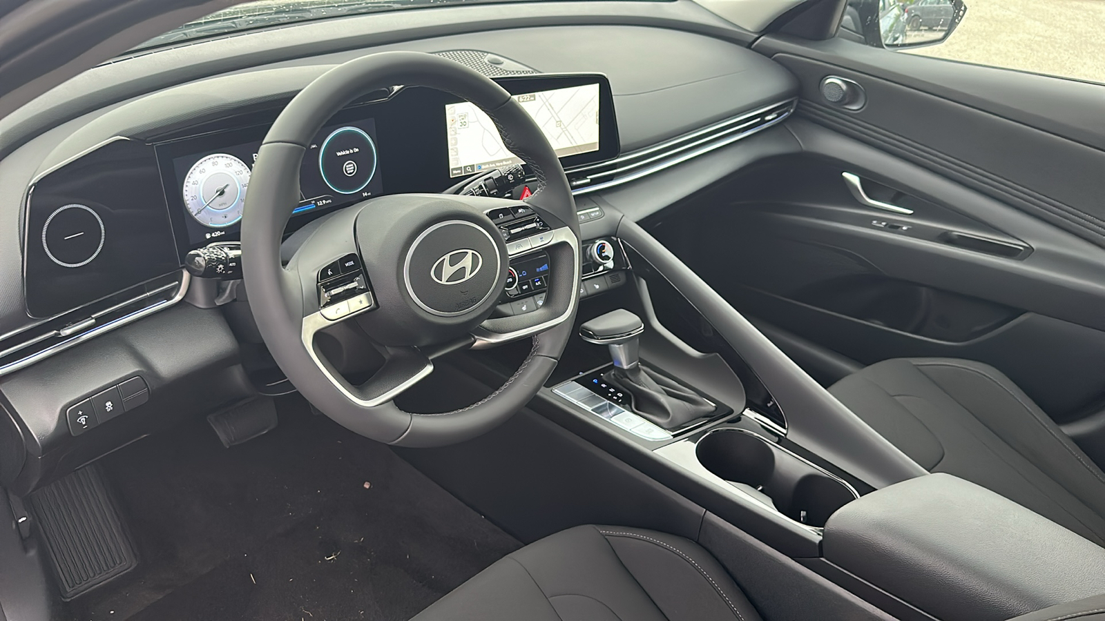 2025 Hyundai Elantra SEL 11