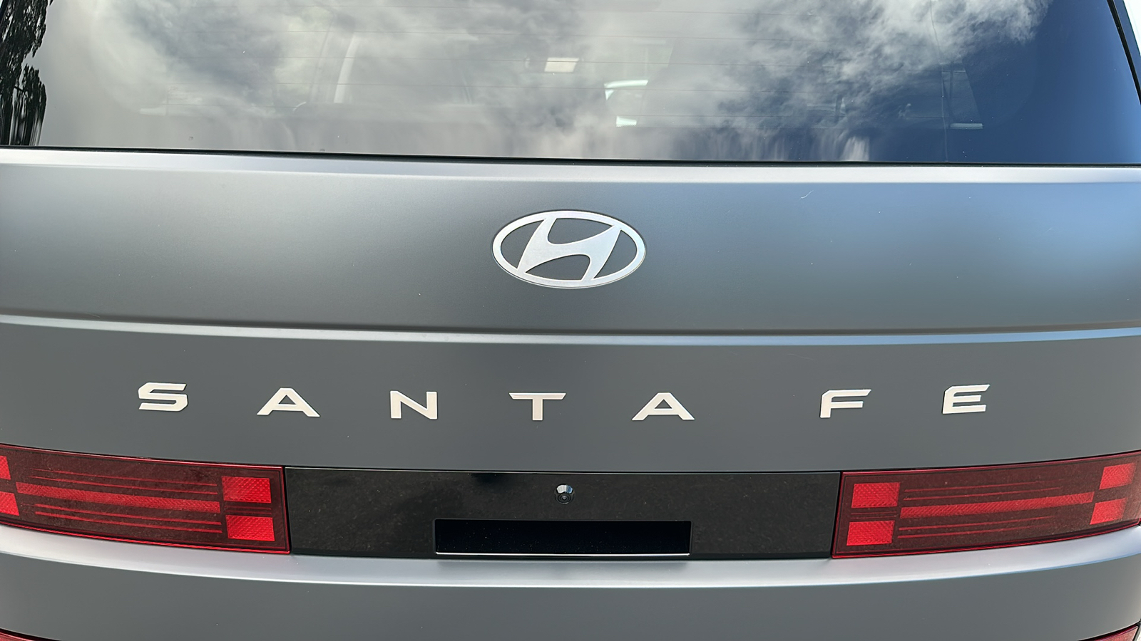 2024 Hyundai Santa Fe Limited 9