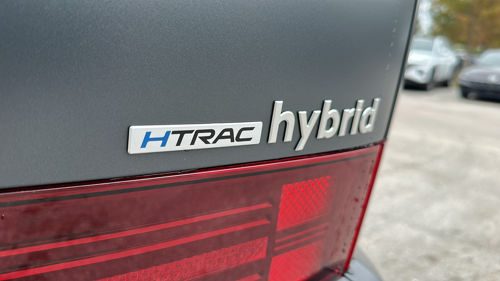 2025 Hyundai Santa Fe Hybrid Limited 10